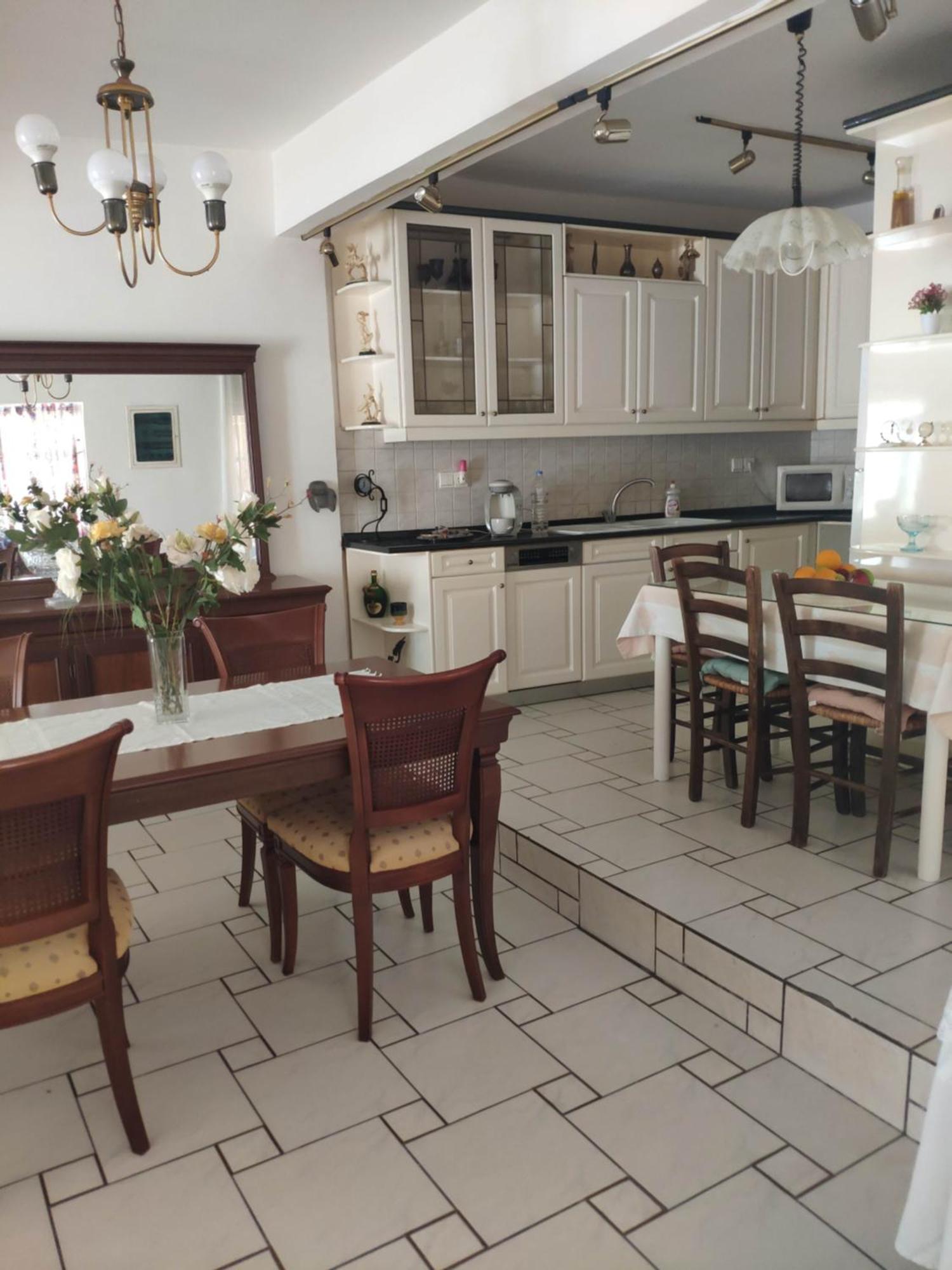 Sunny Central New Classic House Heraklion  Bagian luar foto
